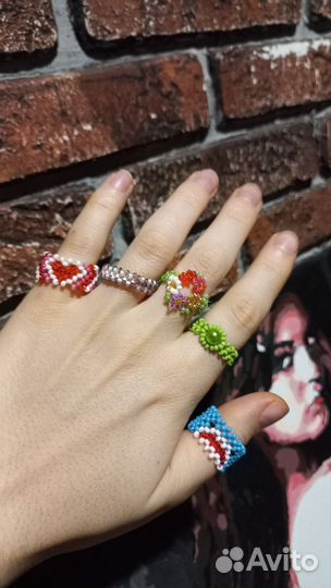 Серьги, ожерелья, кольца