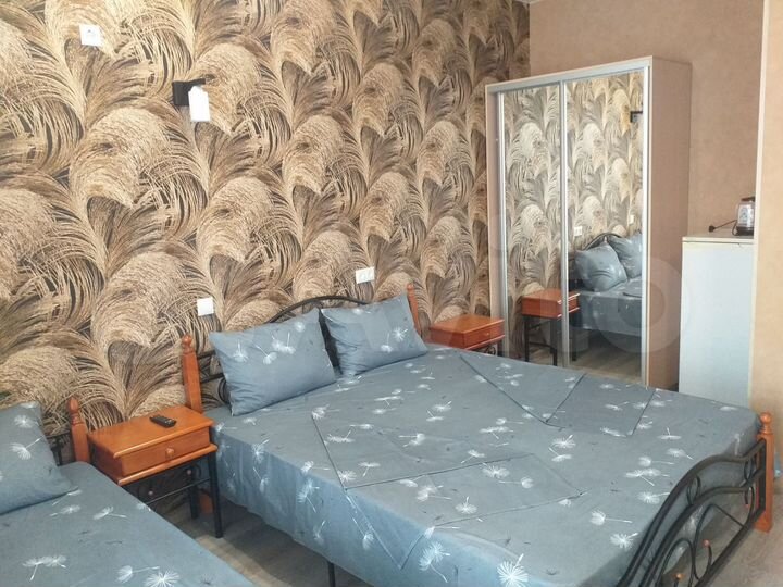 Комната 14 м² в 5-к., 1/2 эт.