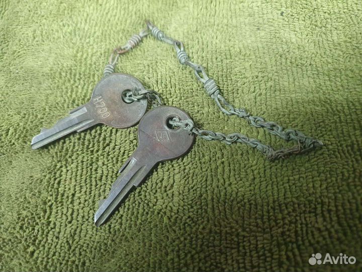 Колекционные мото ключи ВОВ