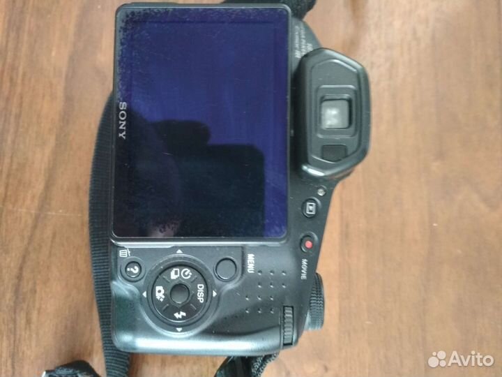 Цифровой фотоаппарат sony