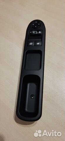 Блок управления стеклоподъемниками Peugeot 207