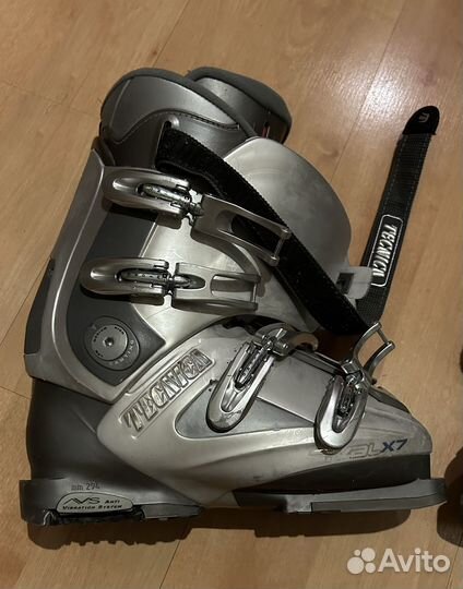 Горнолыжные ботинки tecnica