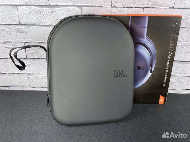 Наушники Bluetooth-гарнитура JBL Tour One M2