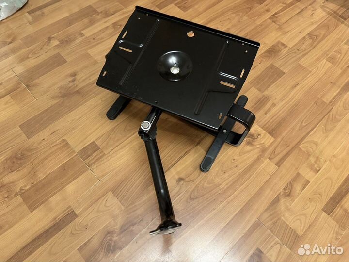 Кронштейн крепление для телевизора и плеера