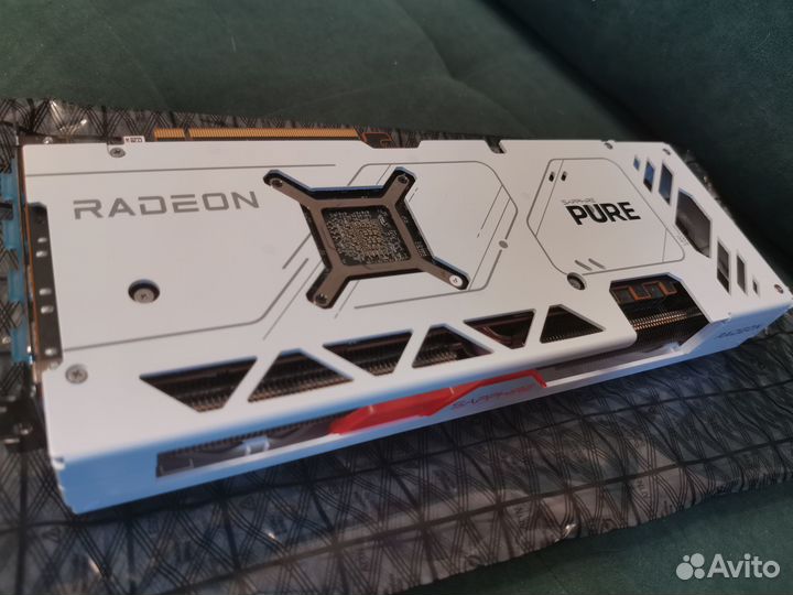 Sapphire 7800 xt Pure