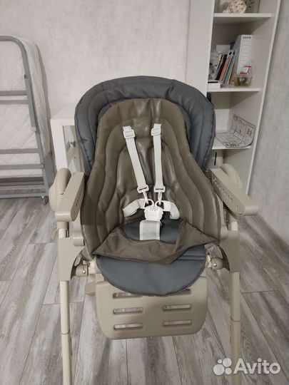 Стул для кормления Чикко Поли