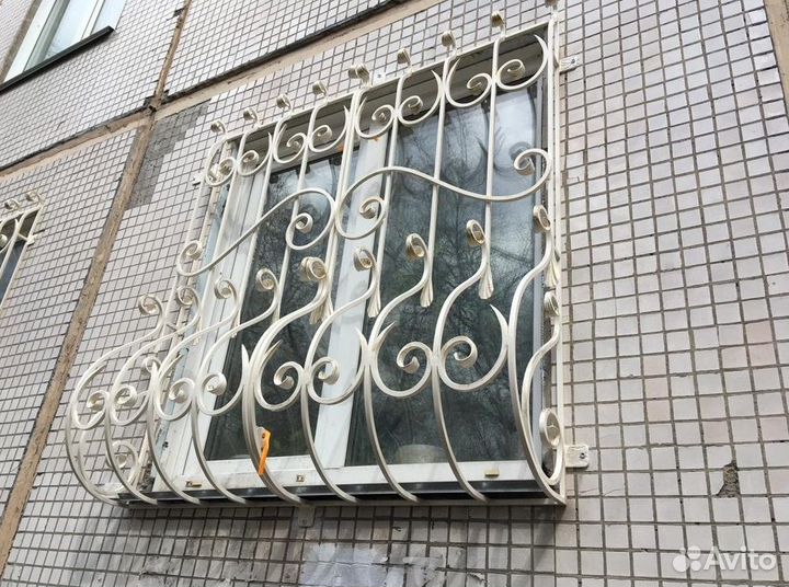 Решетки на окна art.Rp 10