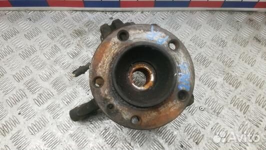 Ступица передняя правая renault master 2 (2BL06N90