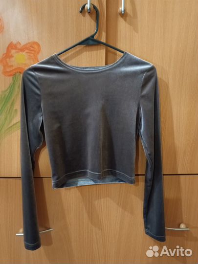 Кофточки женские 42-44