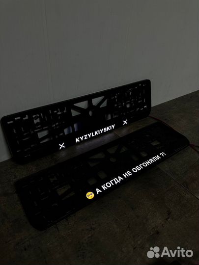 Номерная рамка c вашим логотипом и дизайном