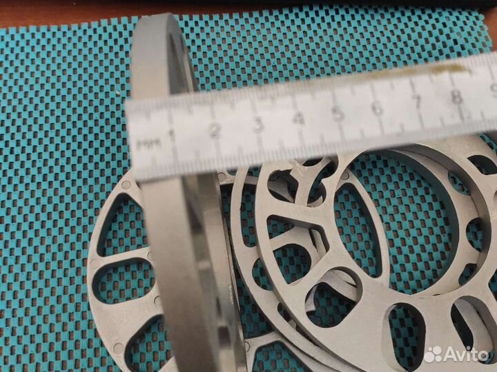 Проставки для колёс универсальные