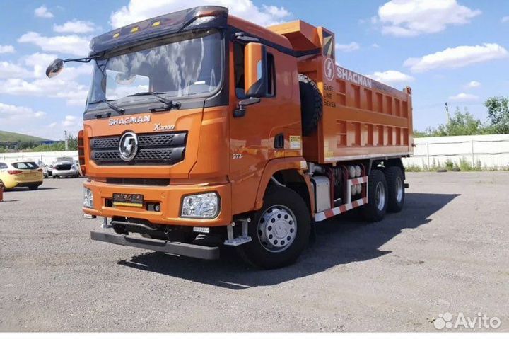 Водитель самосвала шахман