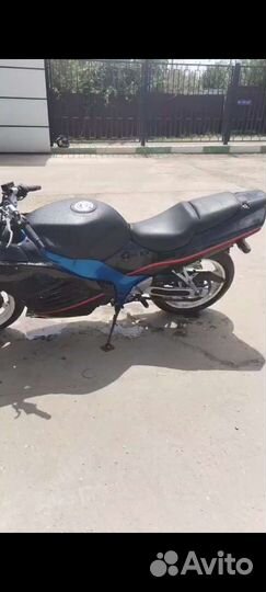 Прода Suzuki rf400