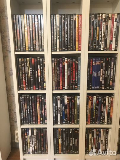 Продажа DVD-дисков с фильмами и не только