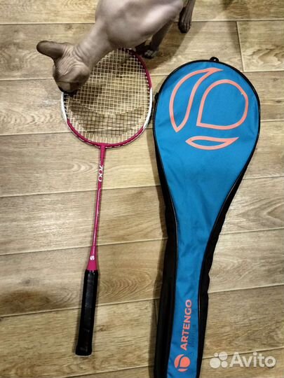 Ракетка для бадминтона