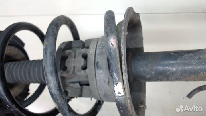 Амортизатор подвески Renault Scenic, 2002