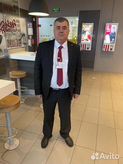 Охранник в бургер кинг