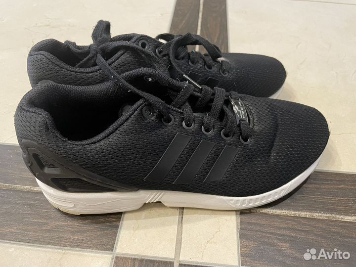 Кроссовки adidas torsion