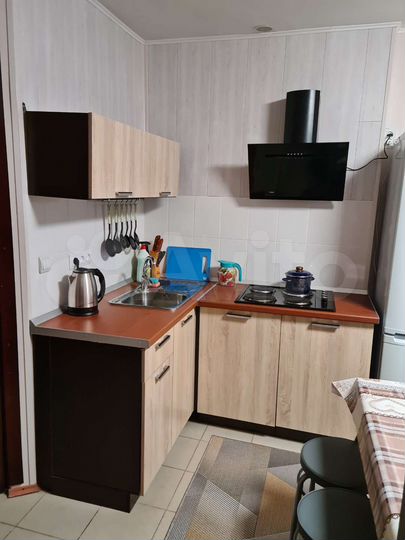 3-к. квартира, 55 м², 1/1 эт.