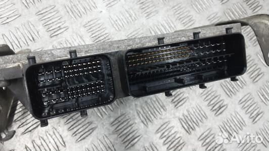 Блок управления двс toyota auris E150 (IUK13PC01)