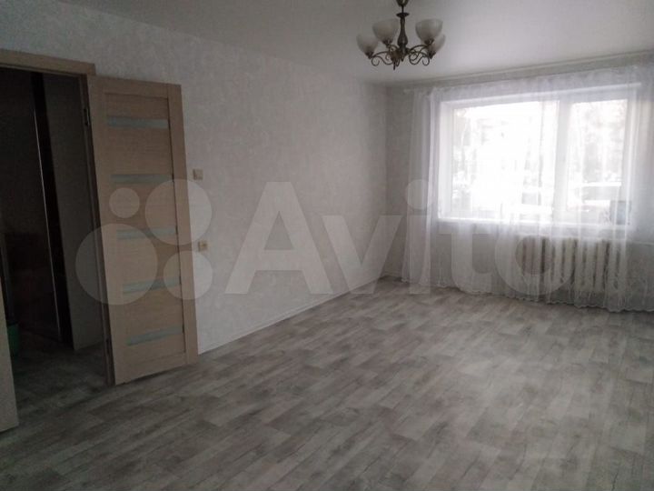 4-к. квартира, 75 м², 1/5 эт.