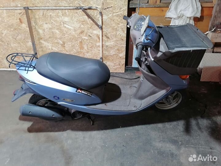 Honda. Dio. Cesta