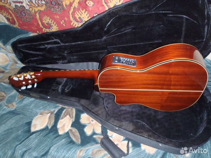 Электроакустика Martinez скалопирована + Кофр