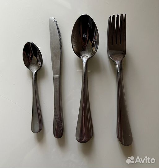 Набор столовых приборов