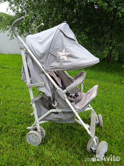 Коляска прогулочная складная