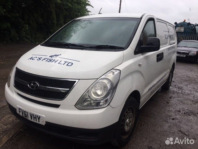 Разбор на запчасти Hyundai H-1 Starex