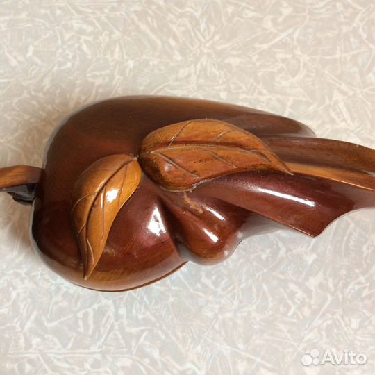 Шкатулка из дерева