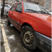 Opel Kadett 1.3 MT, 1989, 170 000 км, с пробегом, цена 210 000 руб.