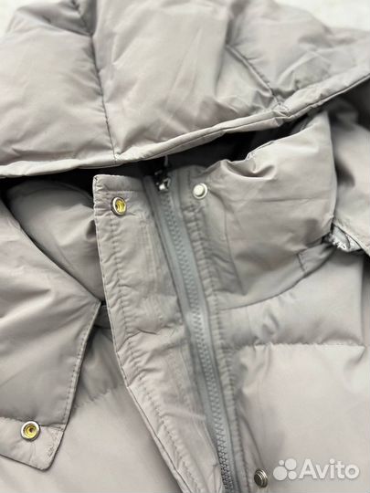 Куртка матовая с капюшоном на кулиске