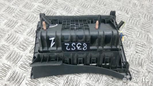 Подушка безопасности пассажира peugeot 308 1 (83S0