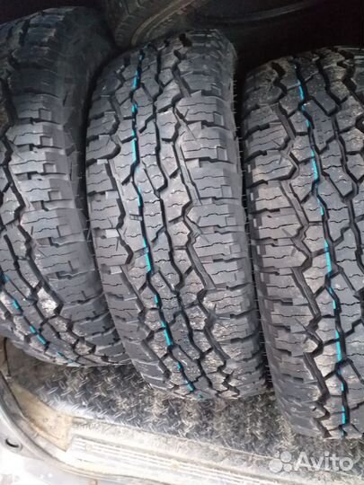 Nokian Tyres Outpost AT 215/65 R16