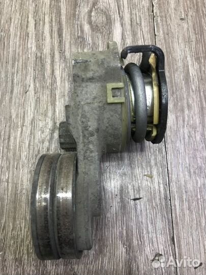 Ролик натяжной Opel Astra H Z16XEP 2007