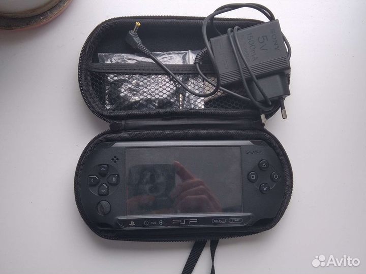 Sony PSP e 1008 прошитая