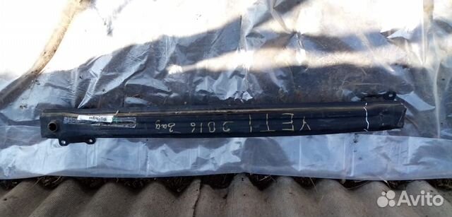 Усилитель заднего бампера Skoda Yeti