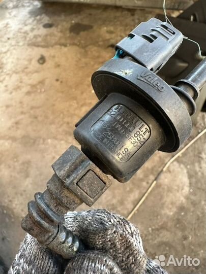 Клапан абсорбера Renault Sandero 2