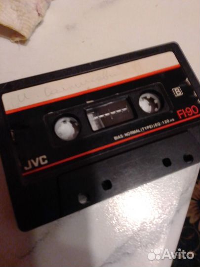 Аудиокассета JVC FI90