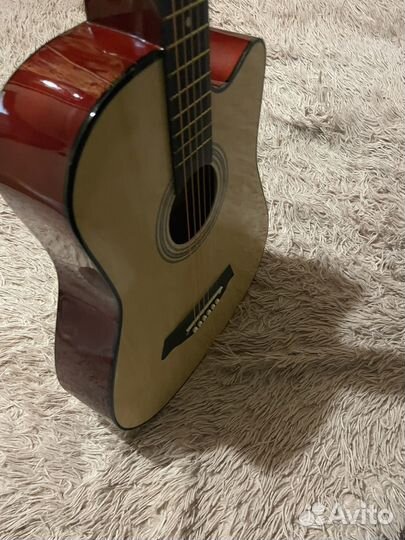 Акустическая гитара для начинающих.Новая
