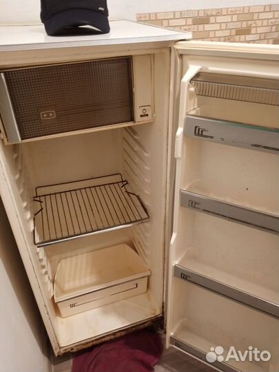 Холодильник бу
