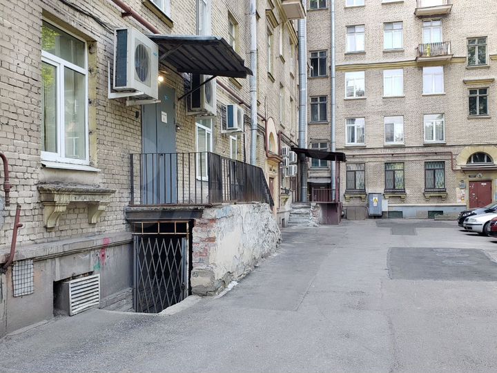 Коммерческое помещение 180м2 с арендатором