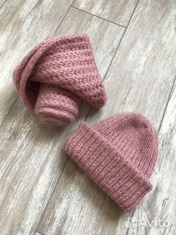 Вязаная шапка и шарф