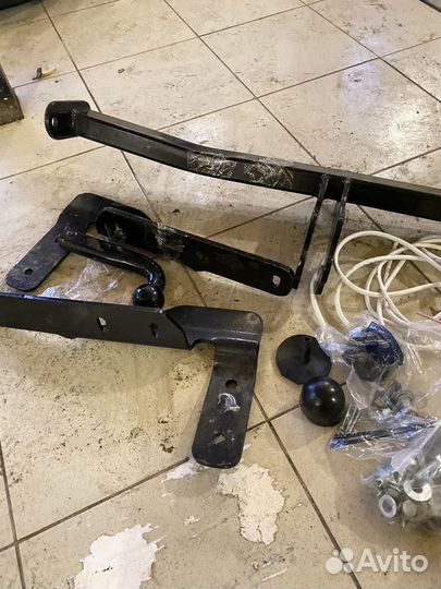 Фаркоп лексус Фаркоп Лексус RX300/330/350/400