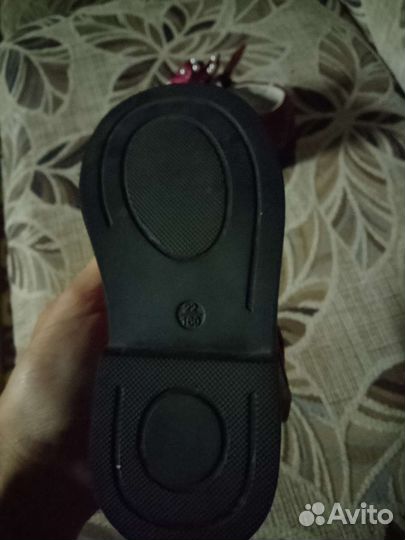 Босоножки для девочки