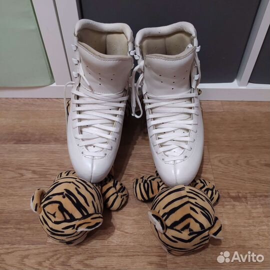 Коньки Edea Chorus 240