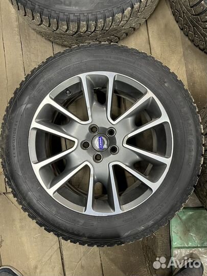 R18 Nokian Tyres Nordman 5 SUV 235/60, PCD 5x108 DIA 63.4