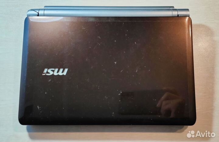 Нетбук Msi Wind U160