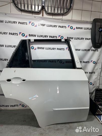 Дверь боковая задняя правая Bmw X5 E70 4.8 N62B48